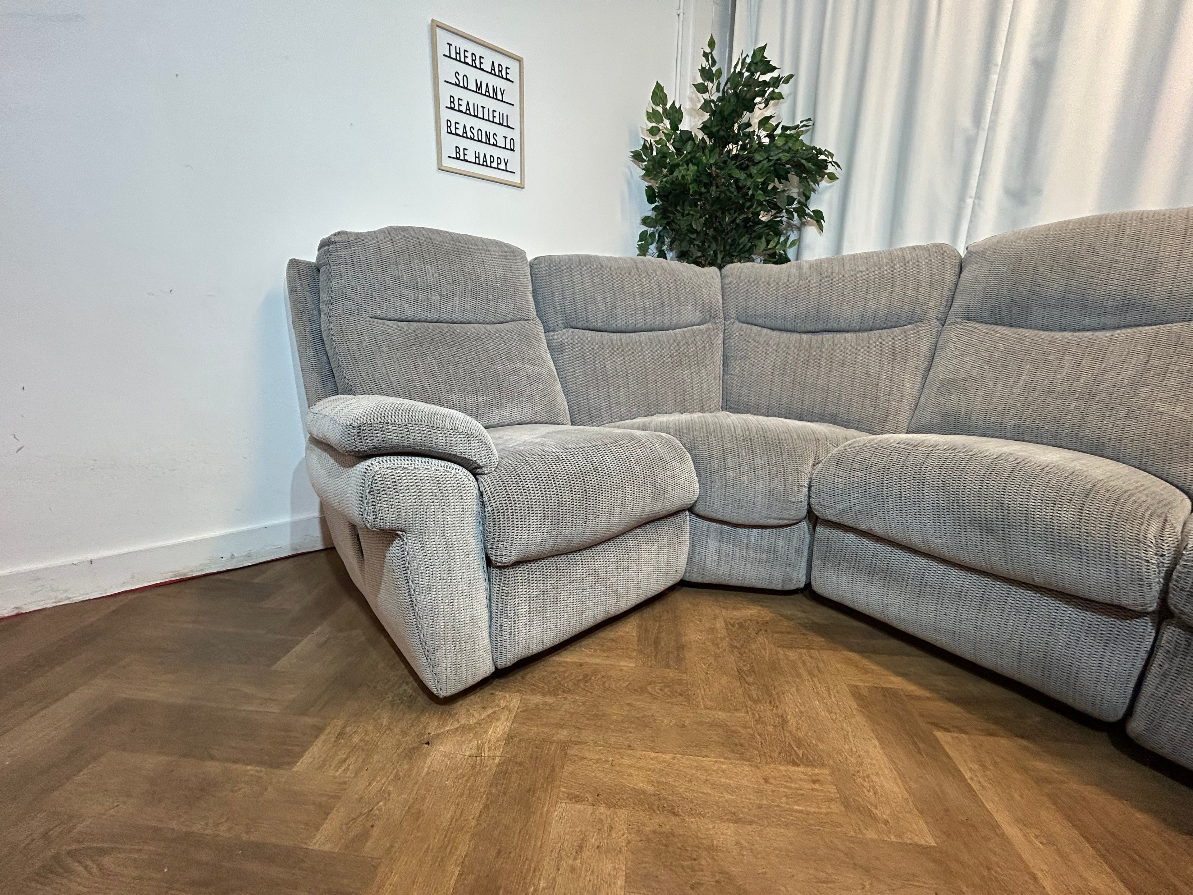 Grey Tweed Fabric La-Z-Boy Tamla, Manual Recliner