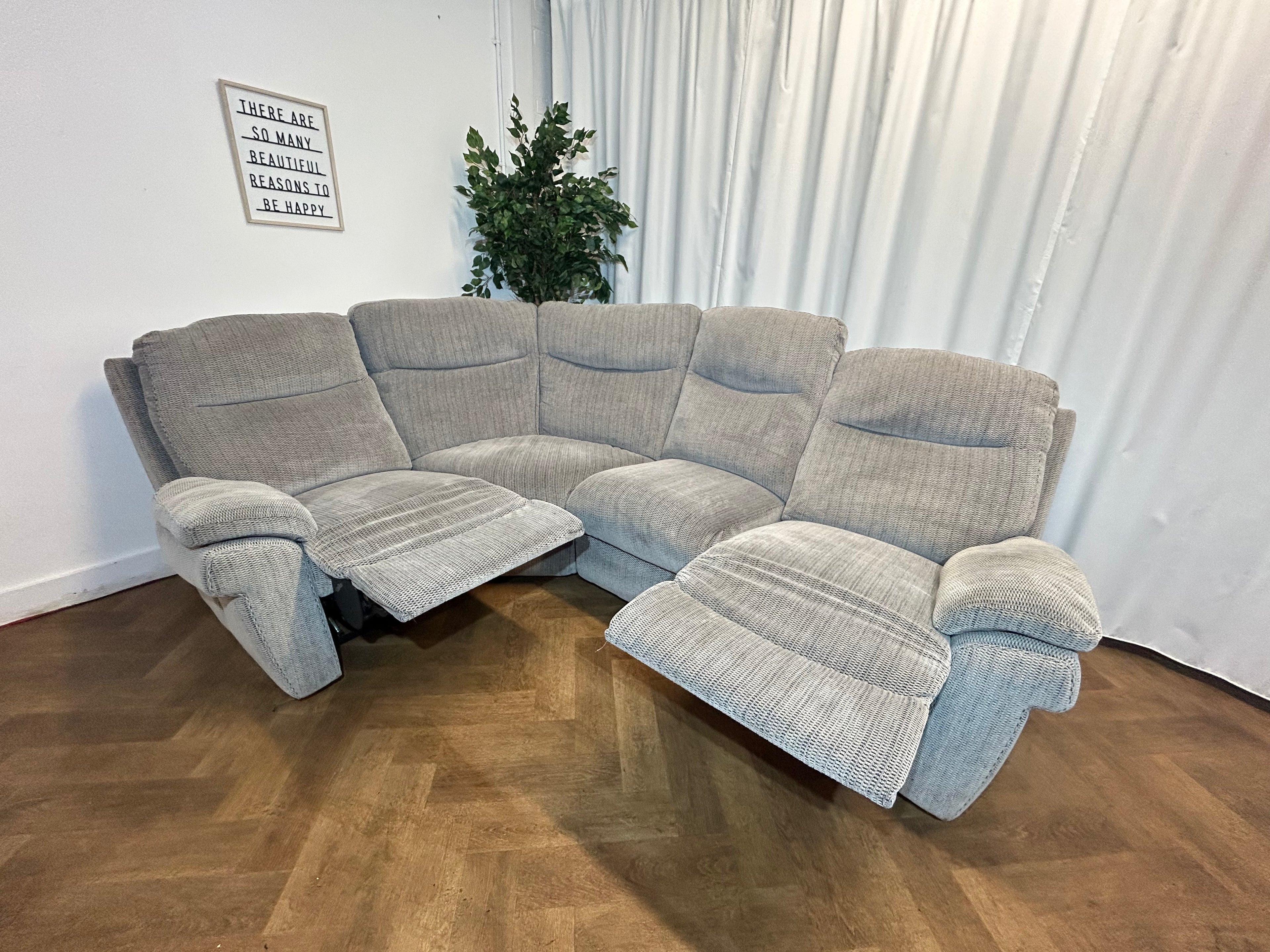 Grey Tweed Fabric La-Z-Boy Tamla, Manual Recliner