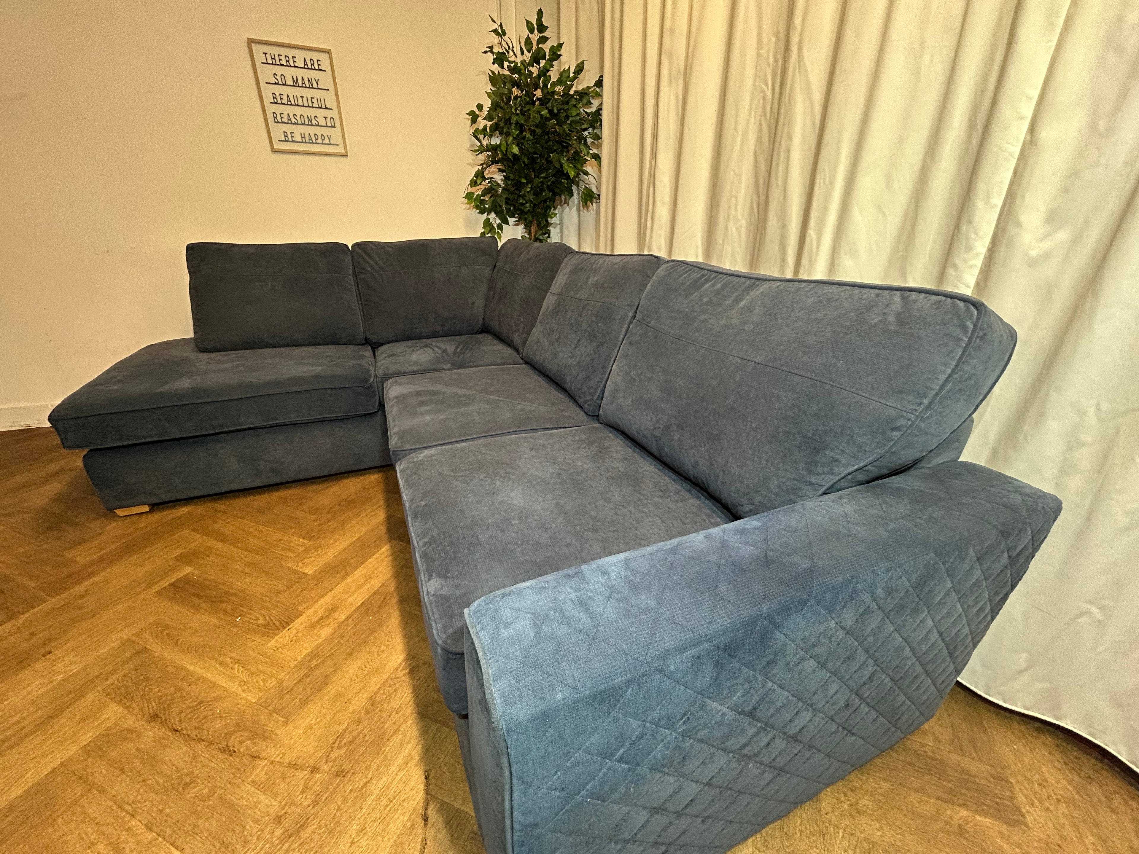 Blue DFS Orka With Right Hand Chaise