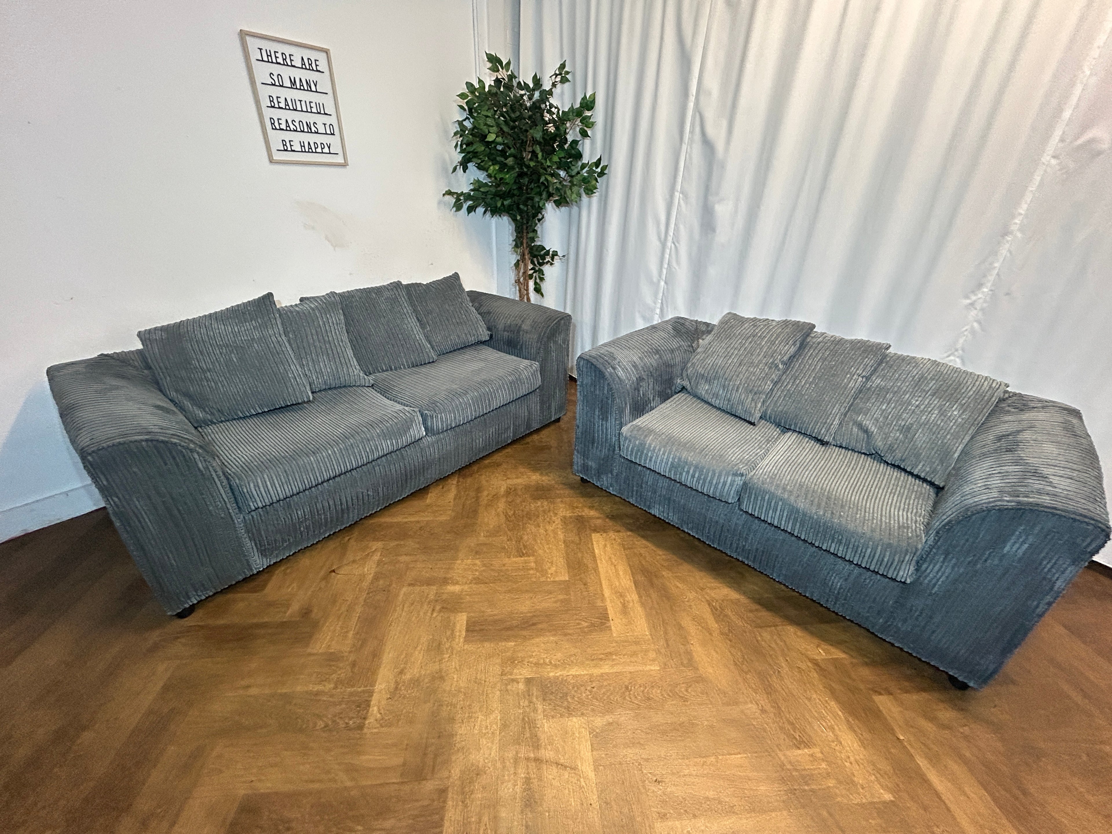 Stunning Grey 3 + 2 Corded Set