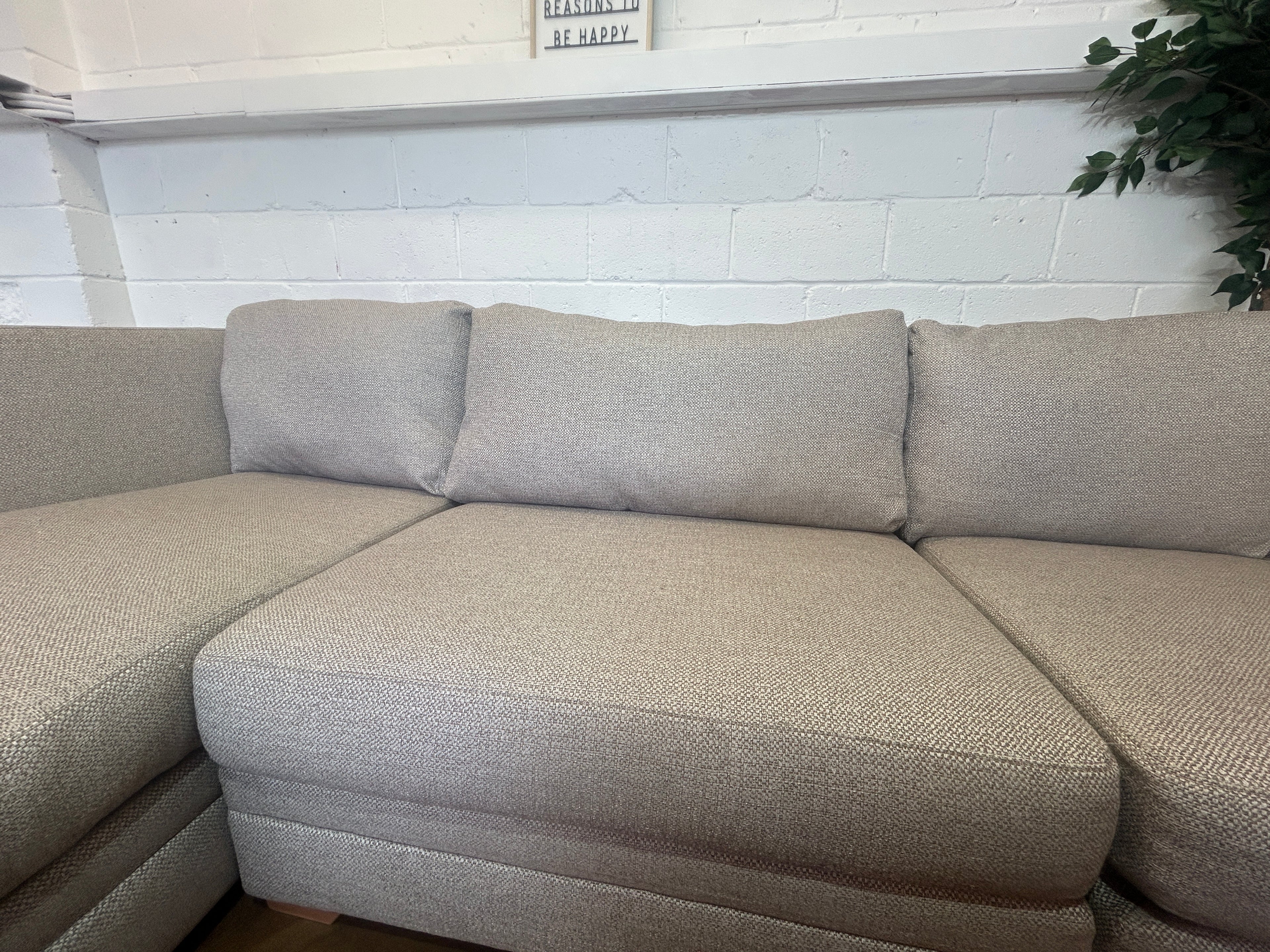 Immaculate Beige DFS Long Beach, Right Hand Chaise