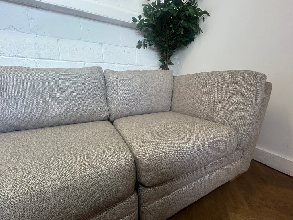 Immaculate Beige DFS Long Beach, Right Hand Chaise